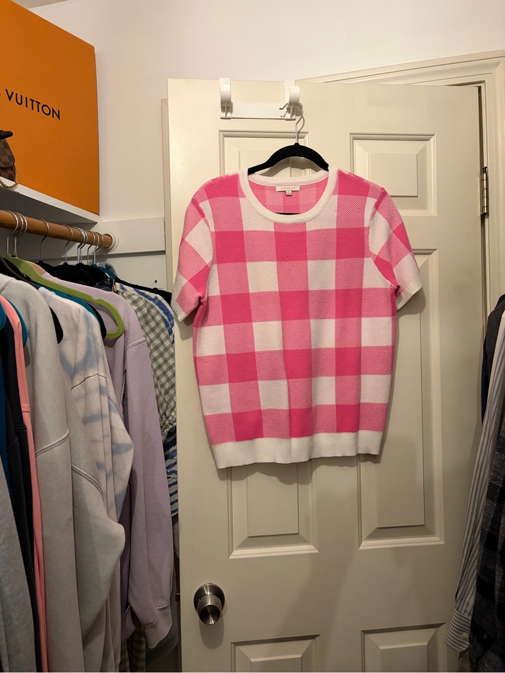 Pink gingham short sleeve sweater
